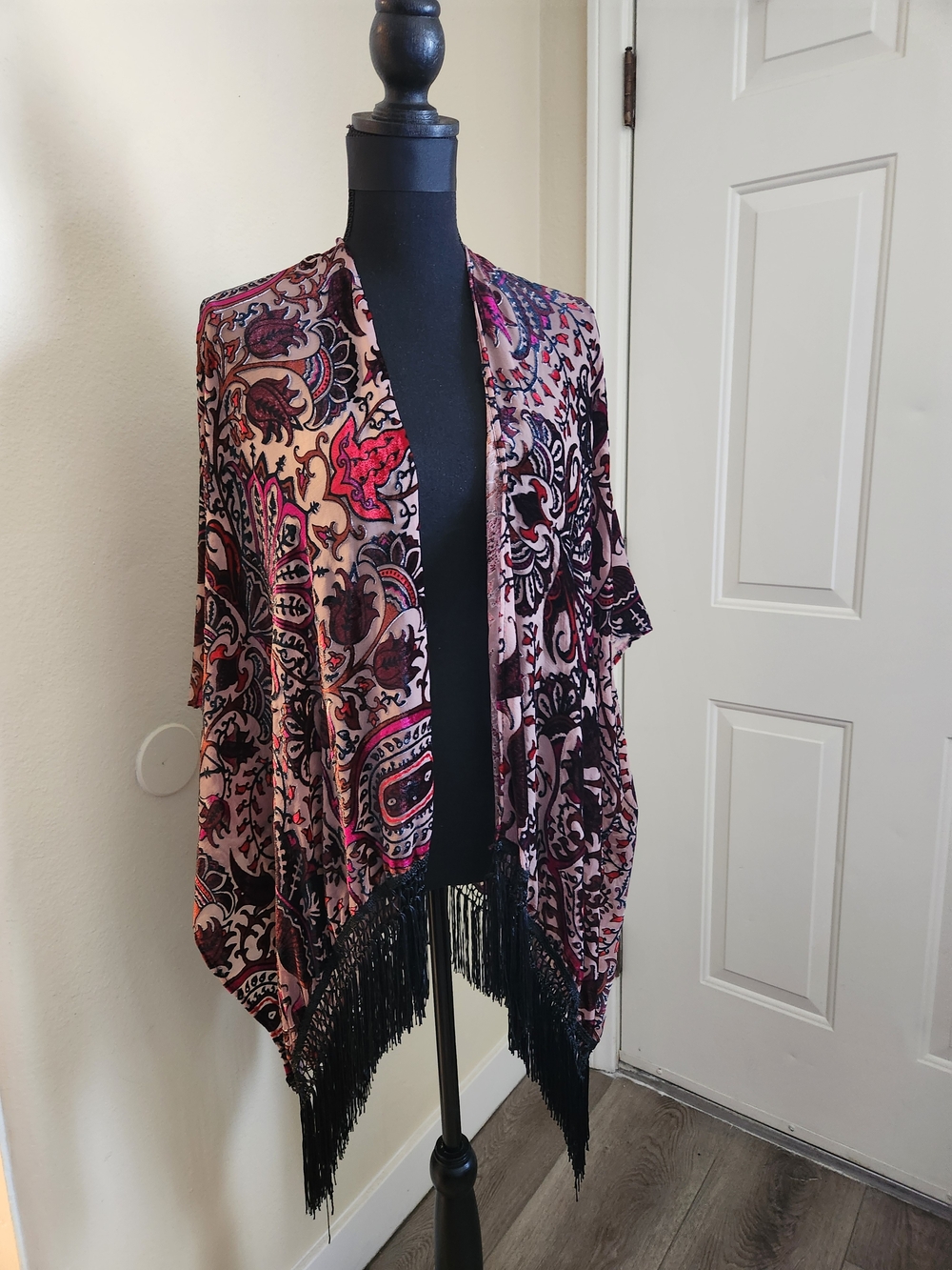 Burnout Velvet Fringe Kimono